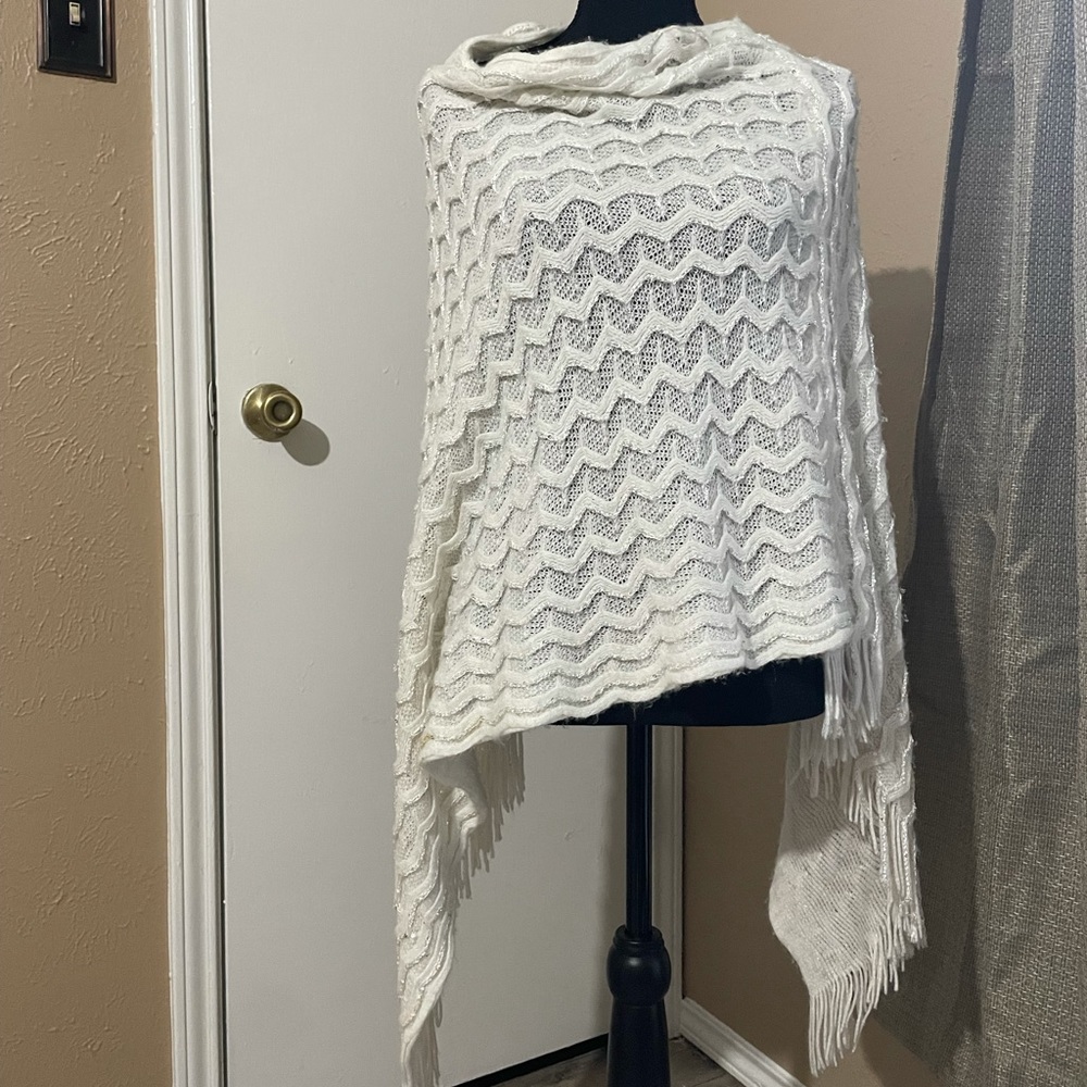Sparkle White Poncho S/M
